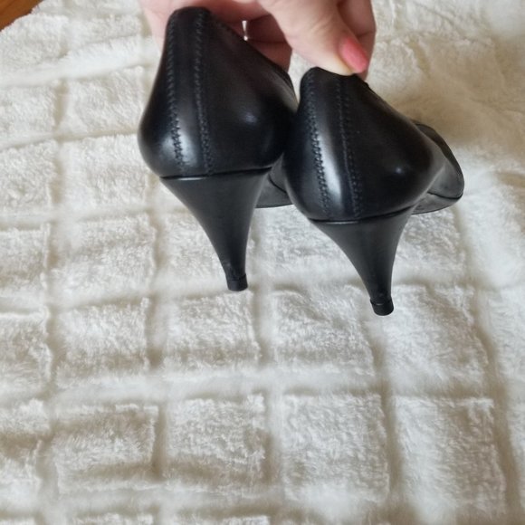 Prada Black Heels with Round Toe - Picture 5 of 10